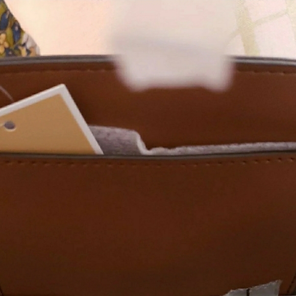 Michael Kors large Kelli tote, bag NWT - Picture 10 of 11